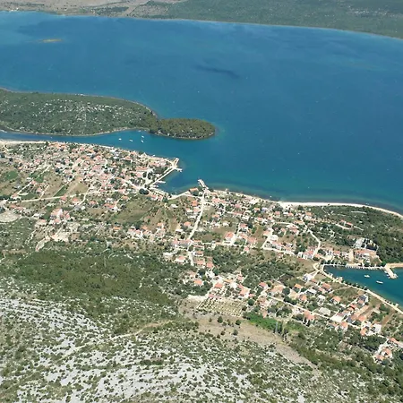 Lavanda Apartman Raslina